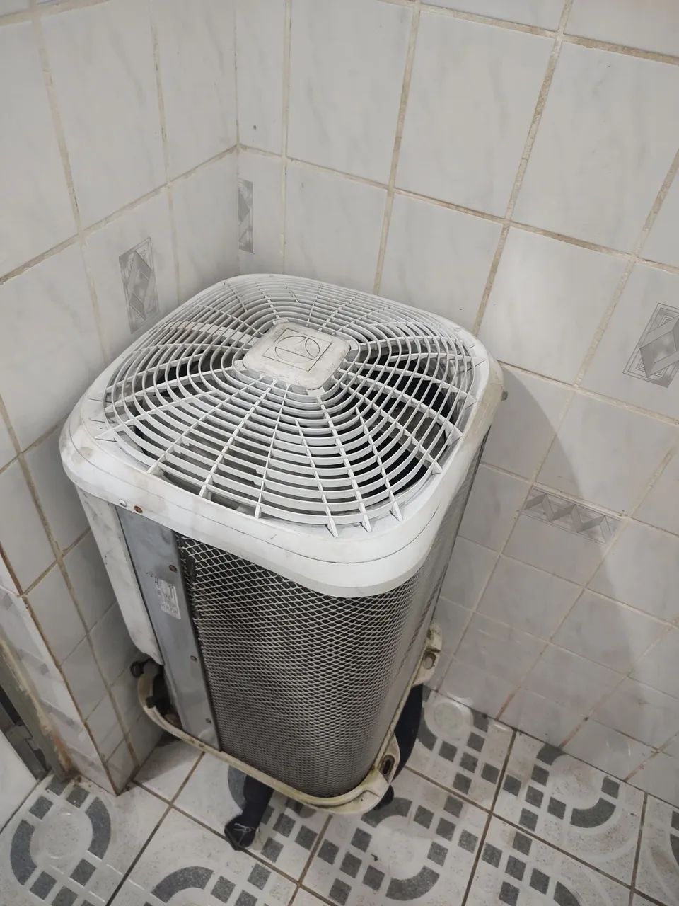 Ar Condicionado Split Eletrolux EcoTurbo 22 mil BTU - Foto 3
