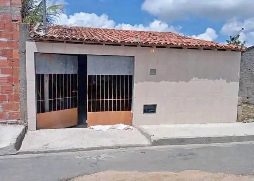 VENDO CASA NO VERGEL DO LAGO - M