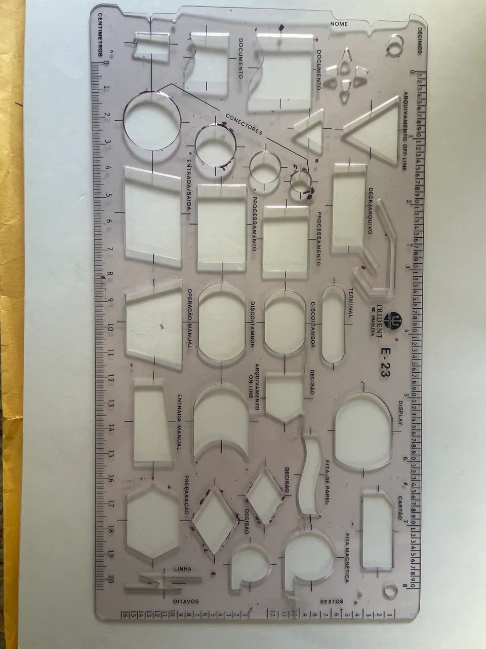 Gabarito Tridente para desenho E-23