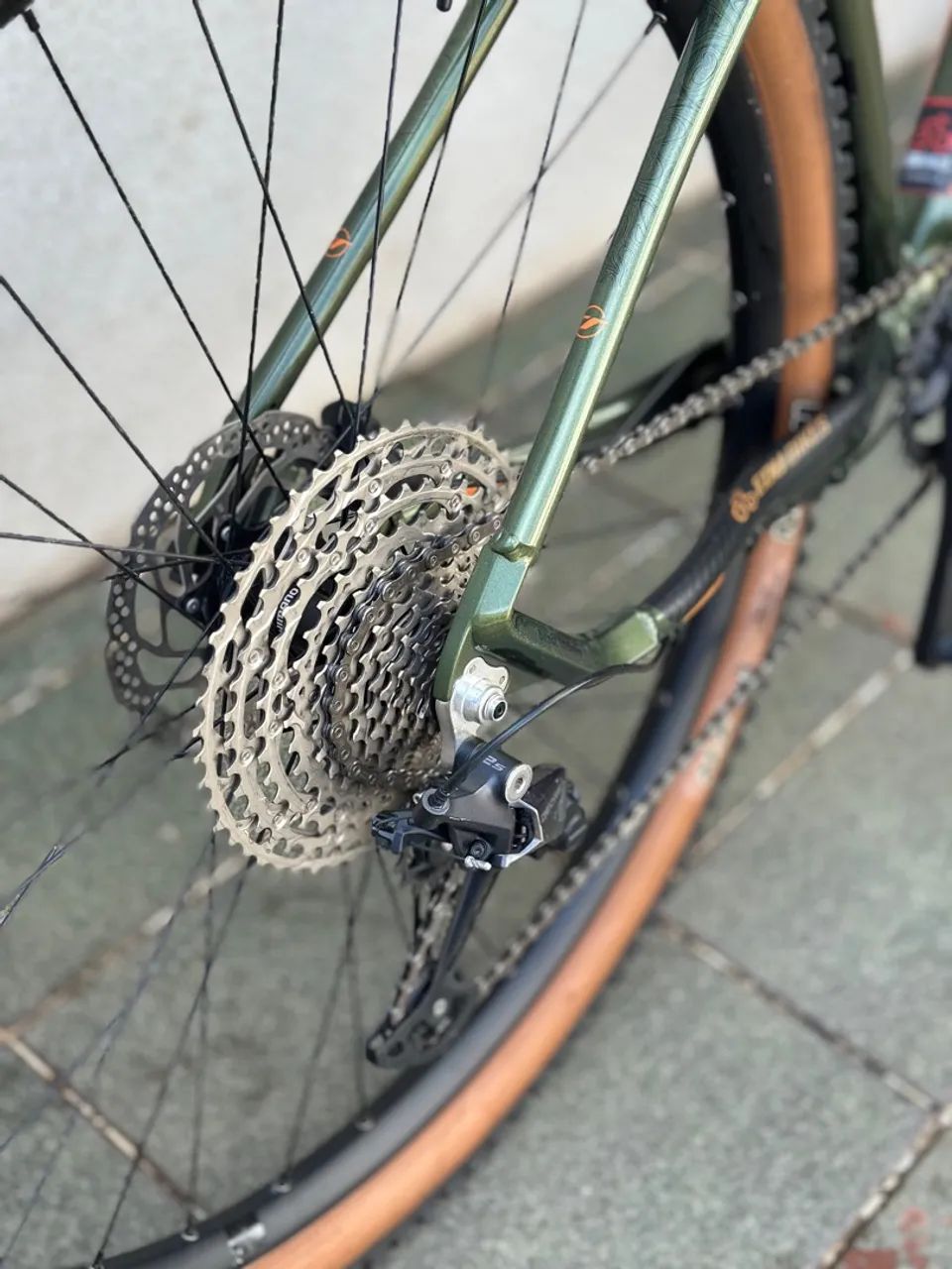 Bicicleta Aro 29 com 12 Velocidades