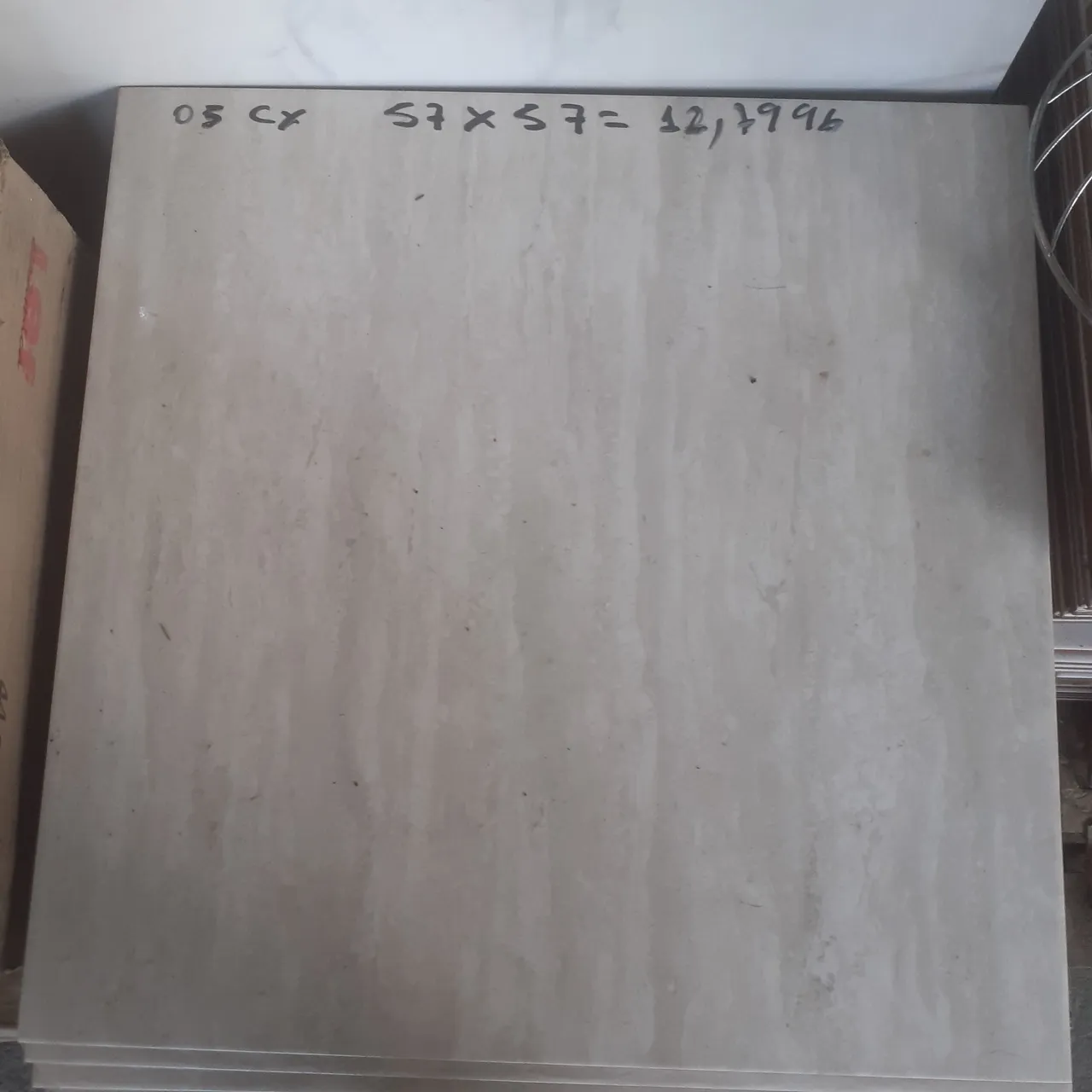 Porcelanato 57x57cm