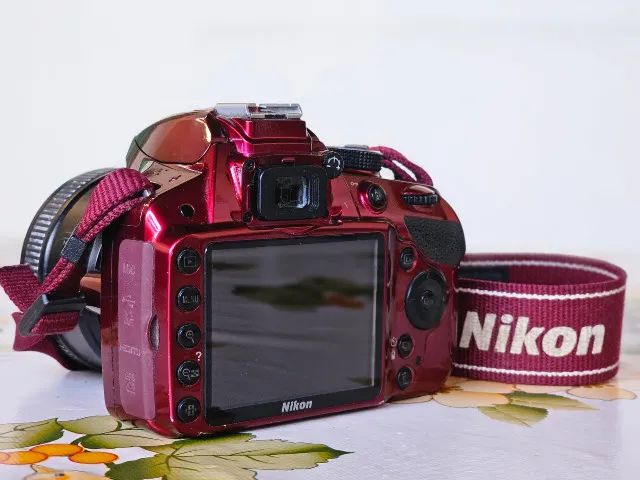 Câmera Nikon D3200 (Flash não funciona) - Foto 4