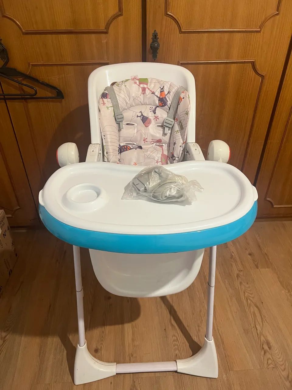 Cadeirinha de alimentação bebê 