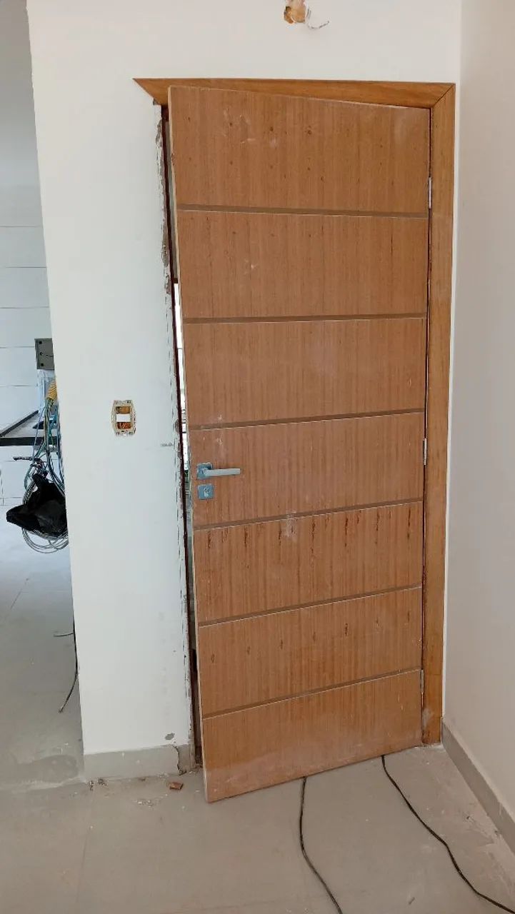 Montagem colocação de portas