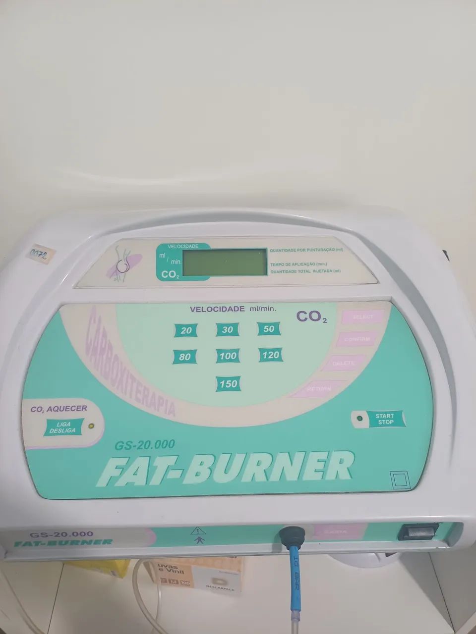  ESTÉTICA  Aparelho de Carboxiterapia GS-20.000 Fat-Burner