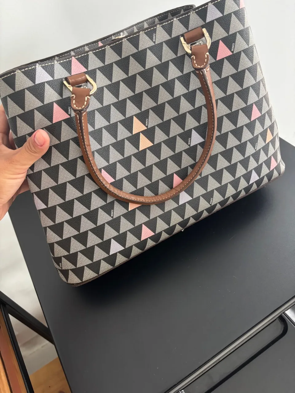 Bolsa Schutz Triangle 