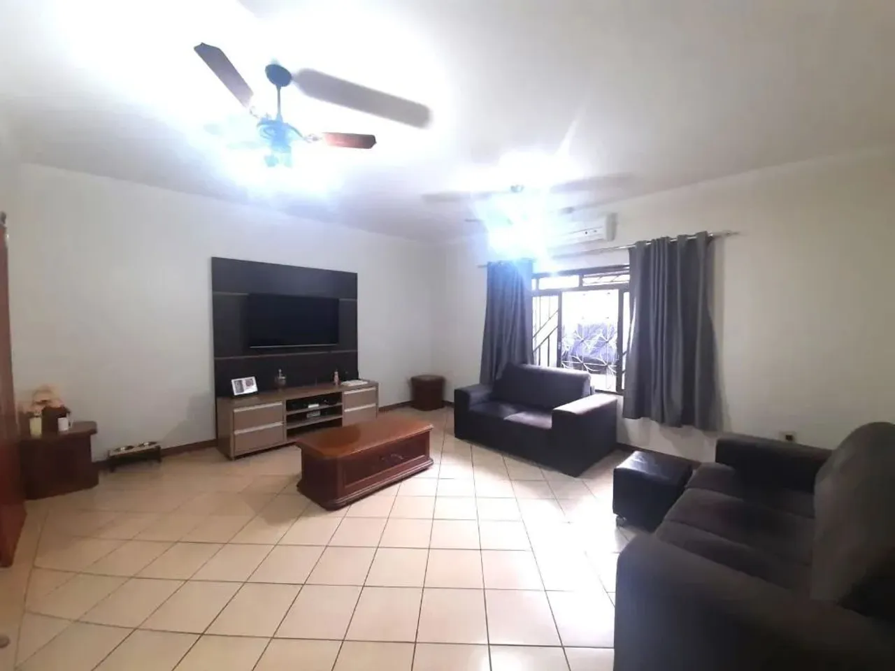 Casa com 3 dormitórios à venda, 237 m² por R$ 700.000,00 - Parque dos Bandeirantes - Ribei