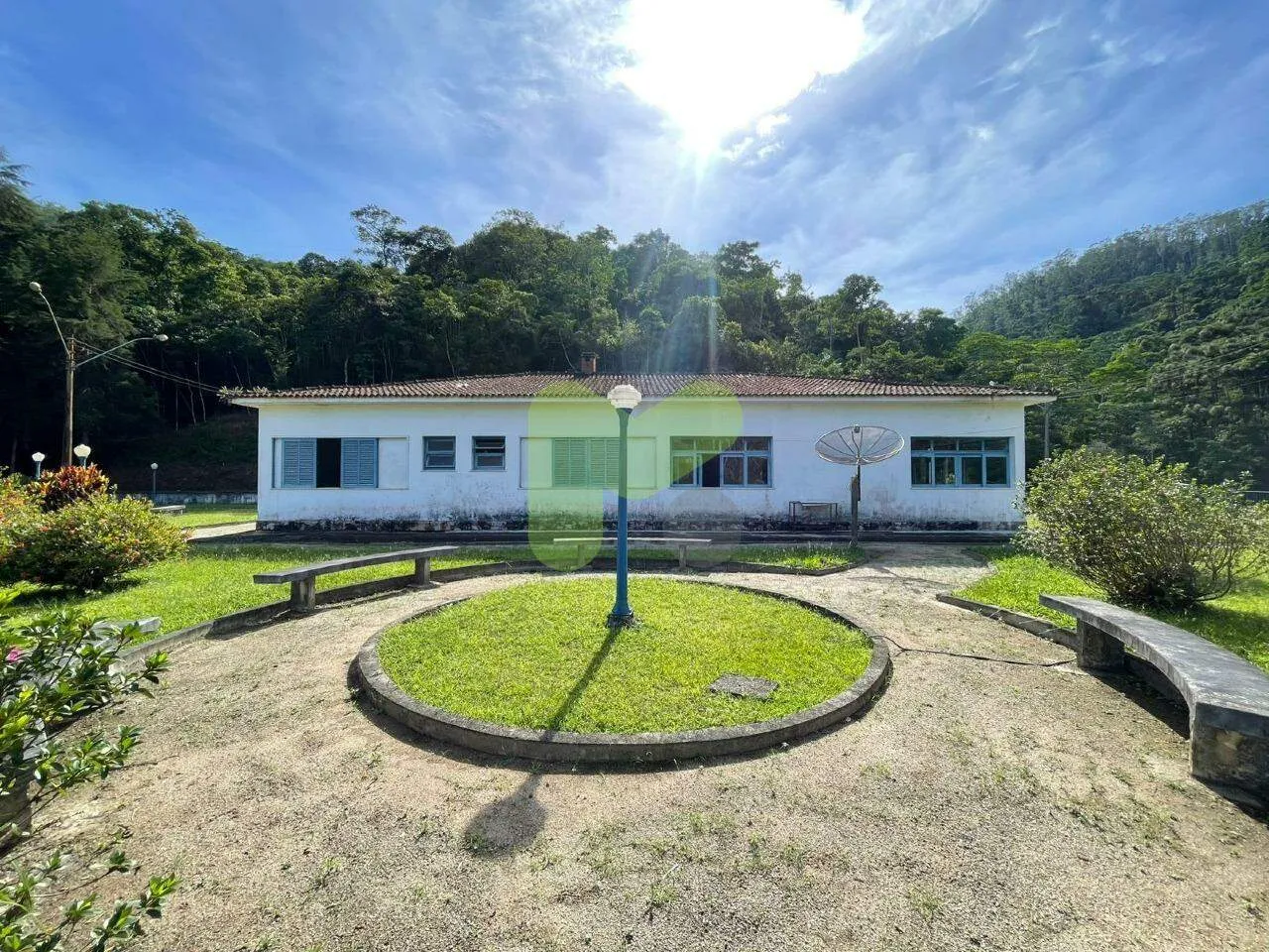 Fazenda Histórica à Venda Um Paraíso Natural na Tapera, Trajano de Moraes!