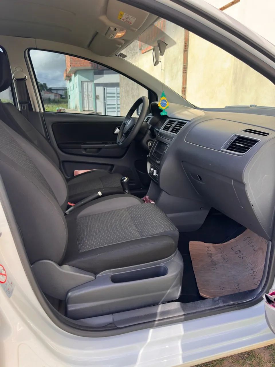 Volkswagen Fox Connect 1.6 Flex 8V 5P 2019 - Foto 4