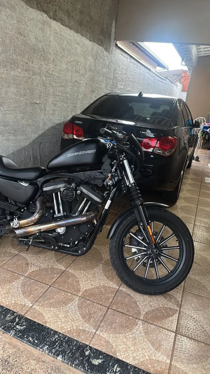Harley Davidson 883 - Foto 3