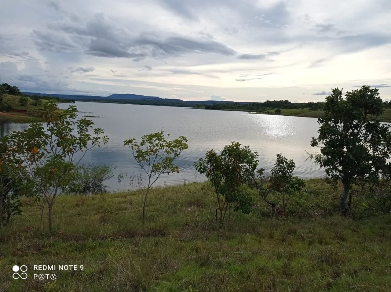 Vende-se Chácara acesso ao lago 