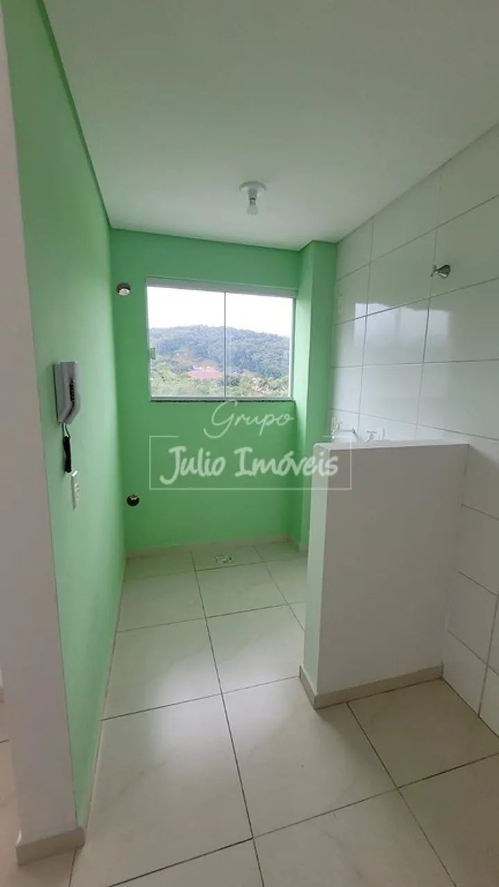 Apartamento 1 suite e 1 quarto na Guabiruba