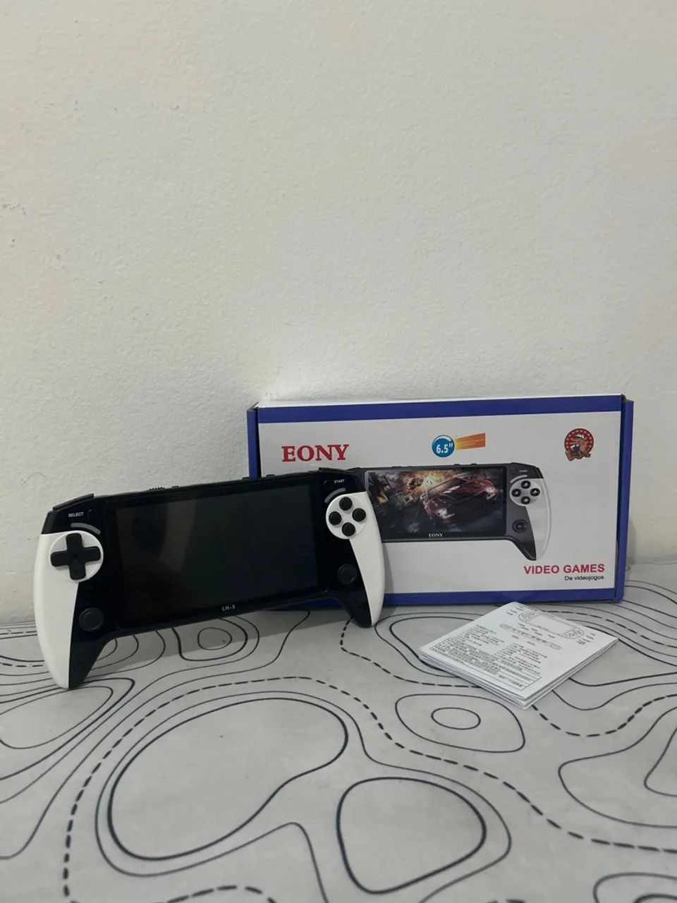 Video game portatil eony