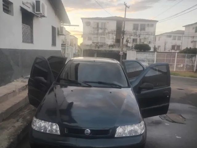 Fiat Palio Palio ELX 1.0 mpi Fire 16v 4p (25 anos) 2001
