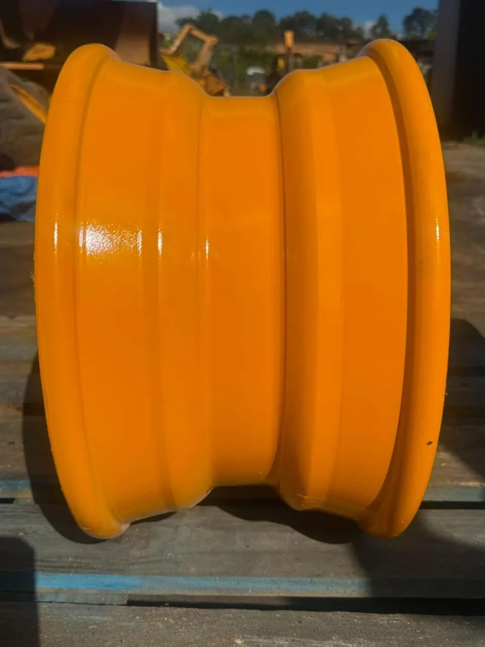 Roda mini-retroescavadeira JCB 1CX  8,25 x 16,5 p/n 41/925800 2
