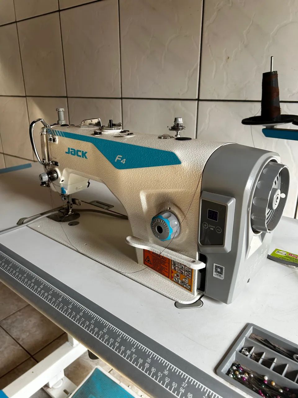 Vende se máquina de costura - Foto 3