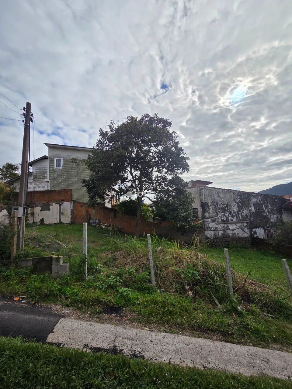 Terreno de 275m² com vista mar - Foto 2