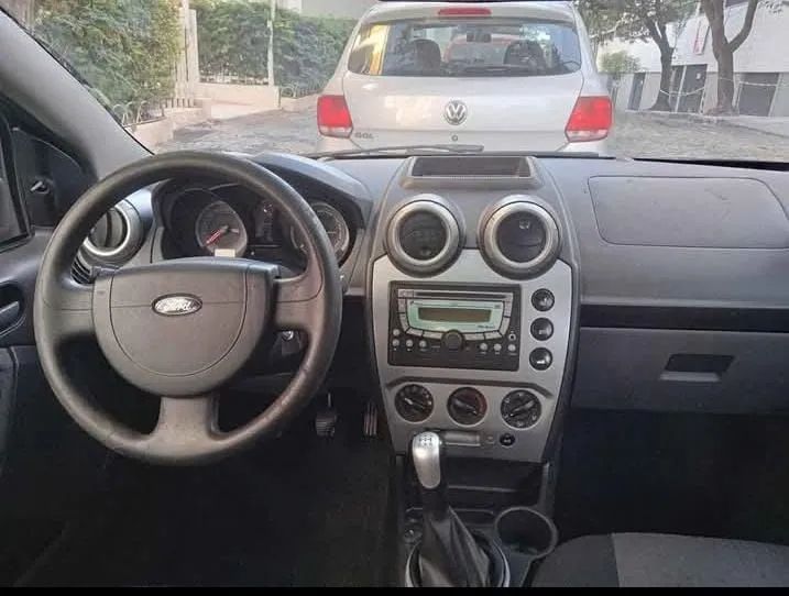 vendo fiesta 1.6 - Foto 3