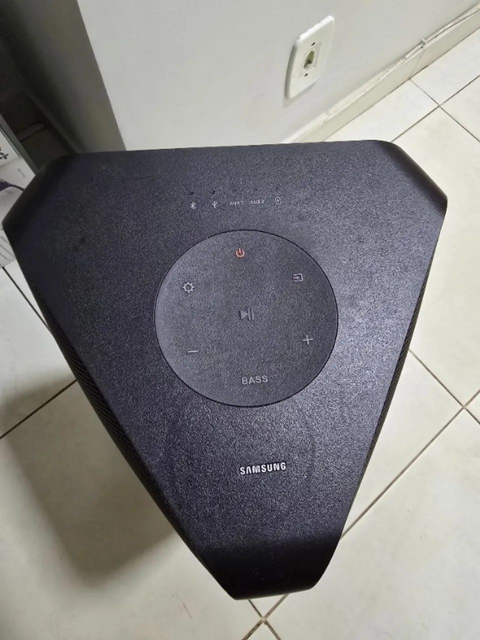 Caixa de Som Samsung Sound Tower modelo MX-ST45B - Foto 2