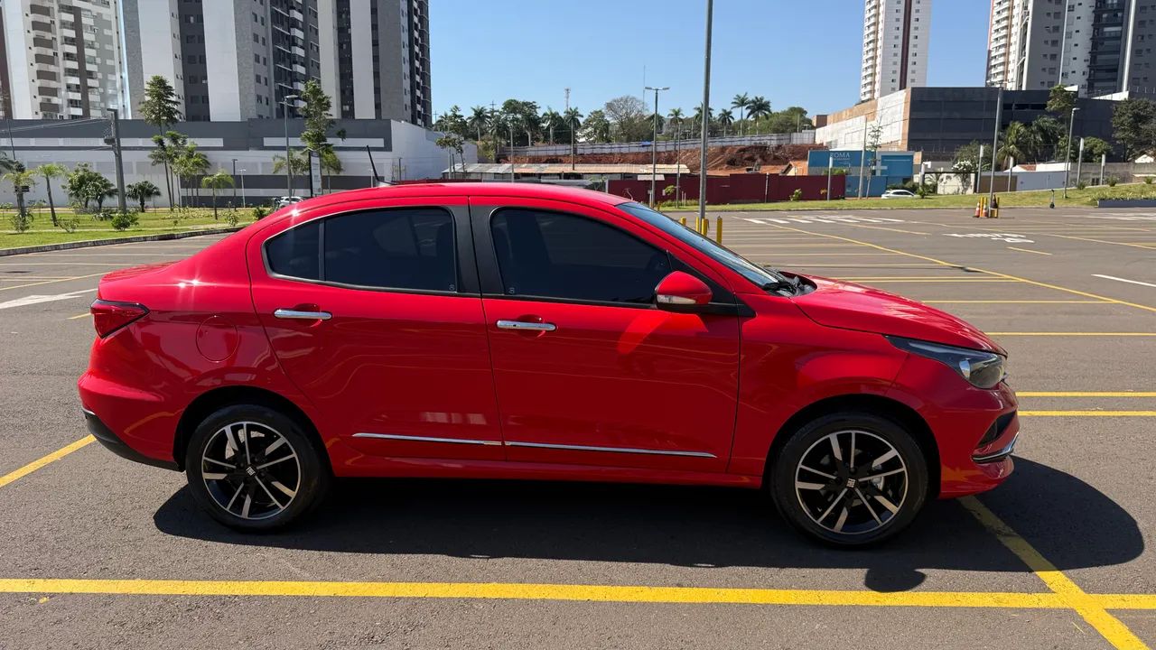 Fiat Cronos Precision 1.3 16V Flex Aut. 2024 - Foto 3