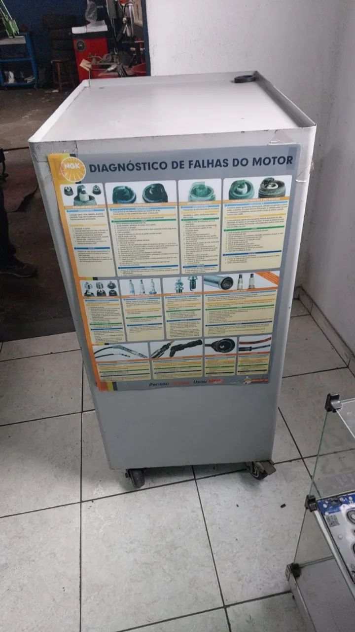 Rack Móvel para Computador com Gaveta Porta Teclado Marca MARCON - Foto 3