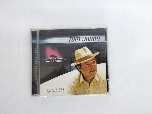 Cd: Tom Jobim - Novo Millennium