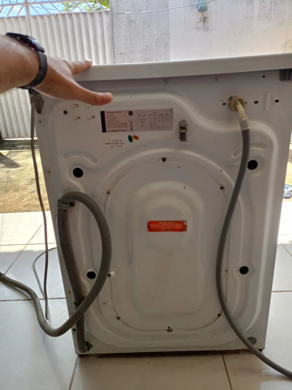Máquina de lavar com defeito. - Foto 3