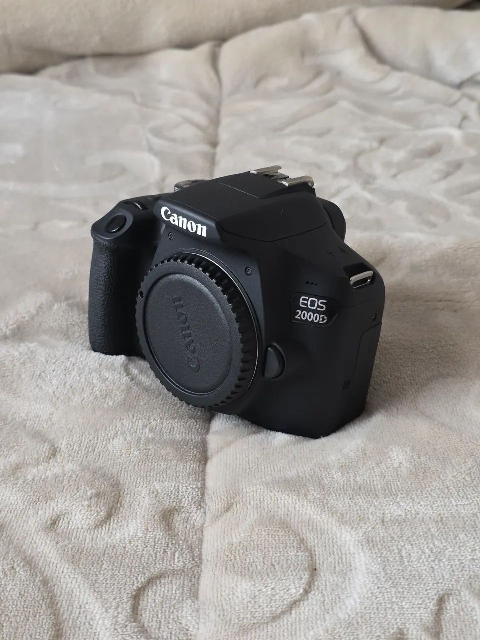 Canon T7 (2000D) - Foto 3