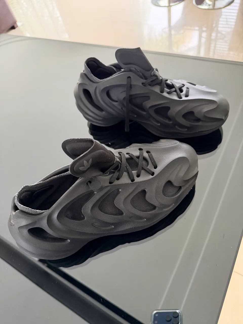 Tênis Adidas semi novo - Foto 2