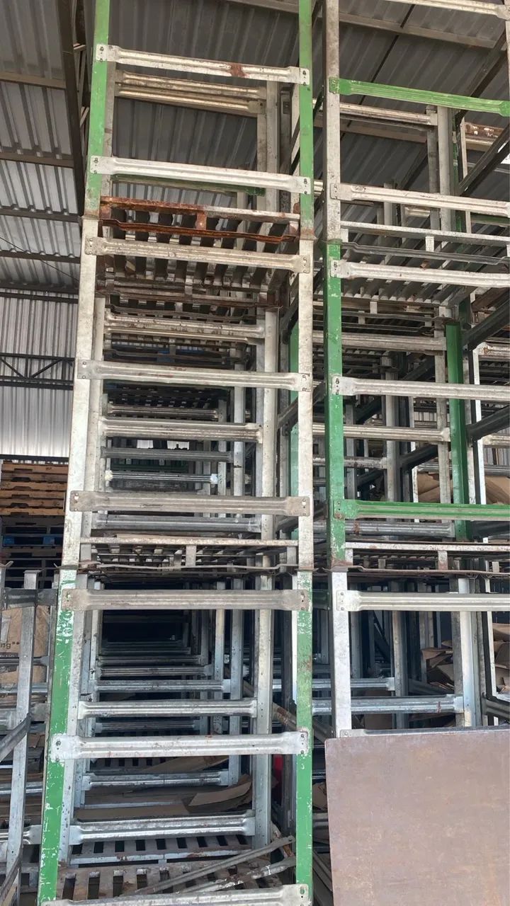 Gaiolas/Paletes de Ferro 