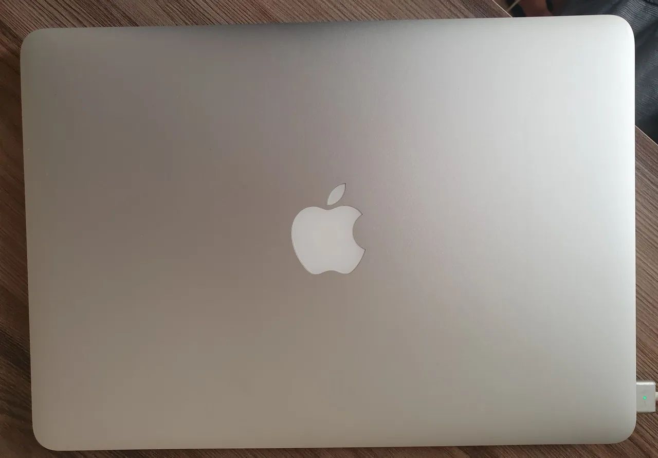 Apple Macbook Pro Retina 13