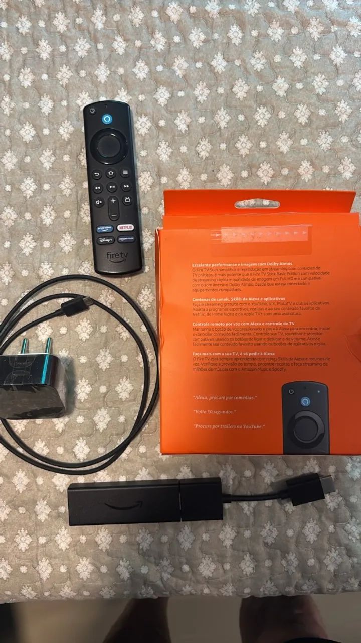 Fire TV Stick - Com ALEXA e Comandos da TV - Foto 3