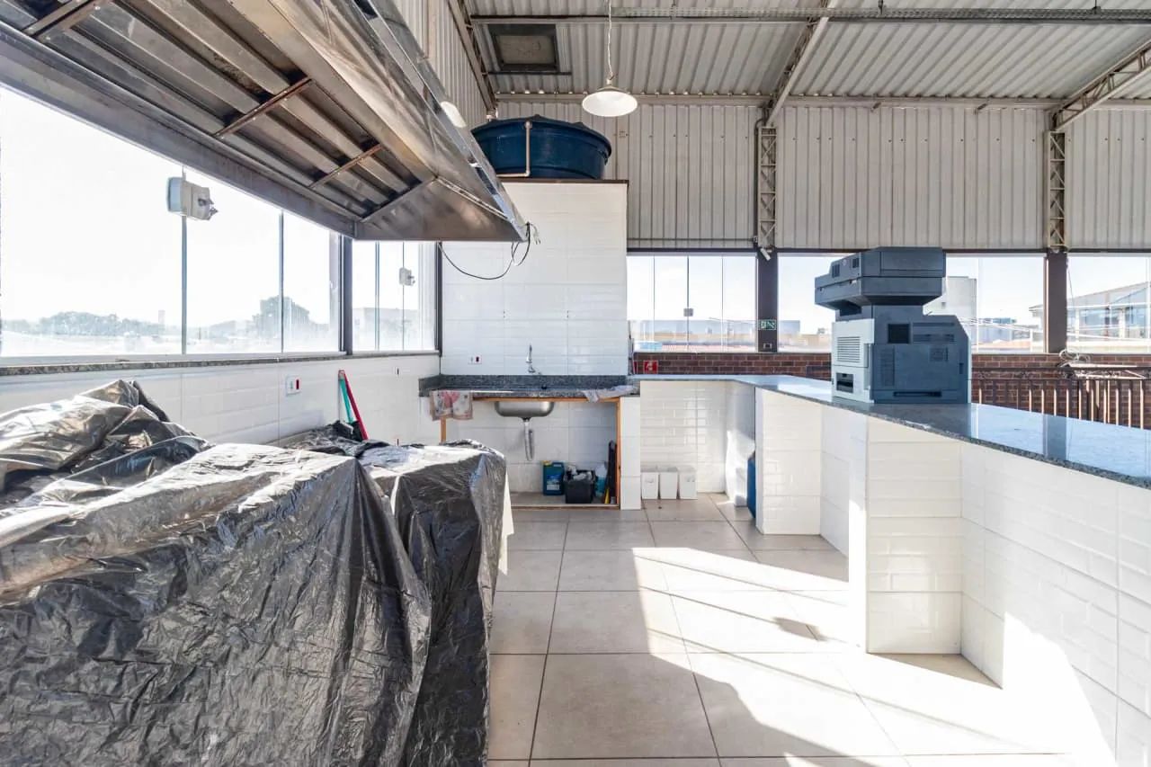 Prédio comercial na Avenida Barber Greene, 43  115 m² - Foto 2