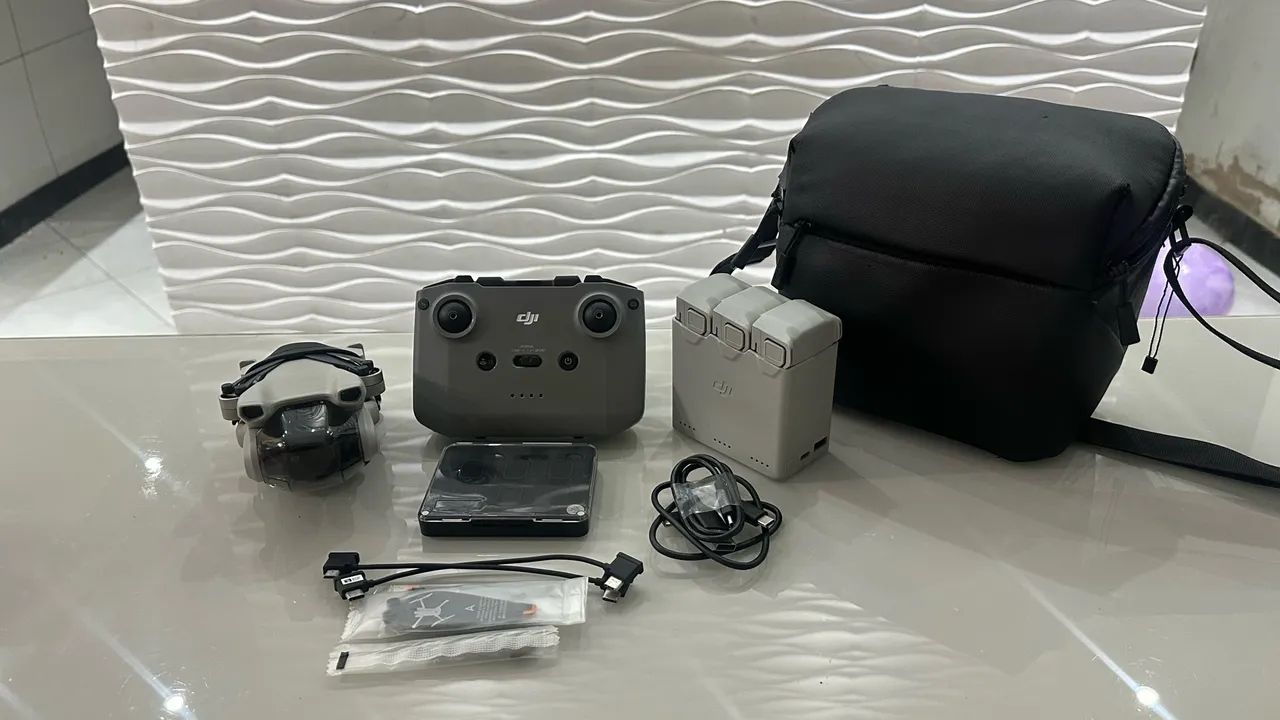 DJI Mini 3 Fly More Plus