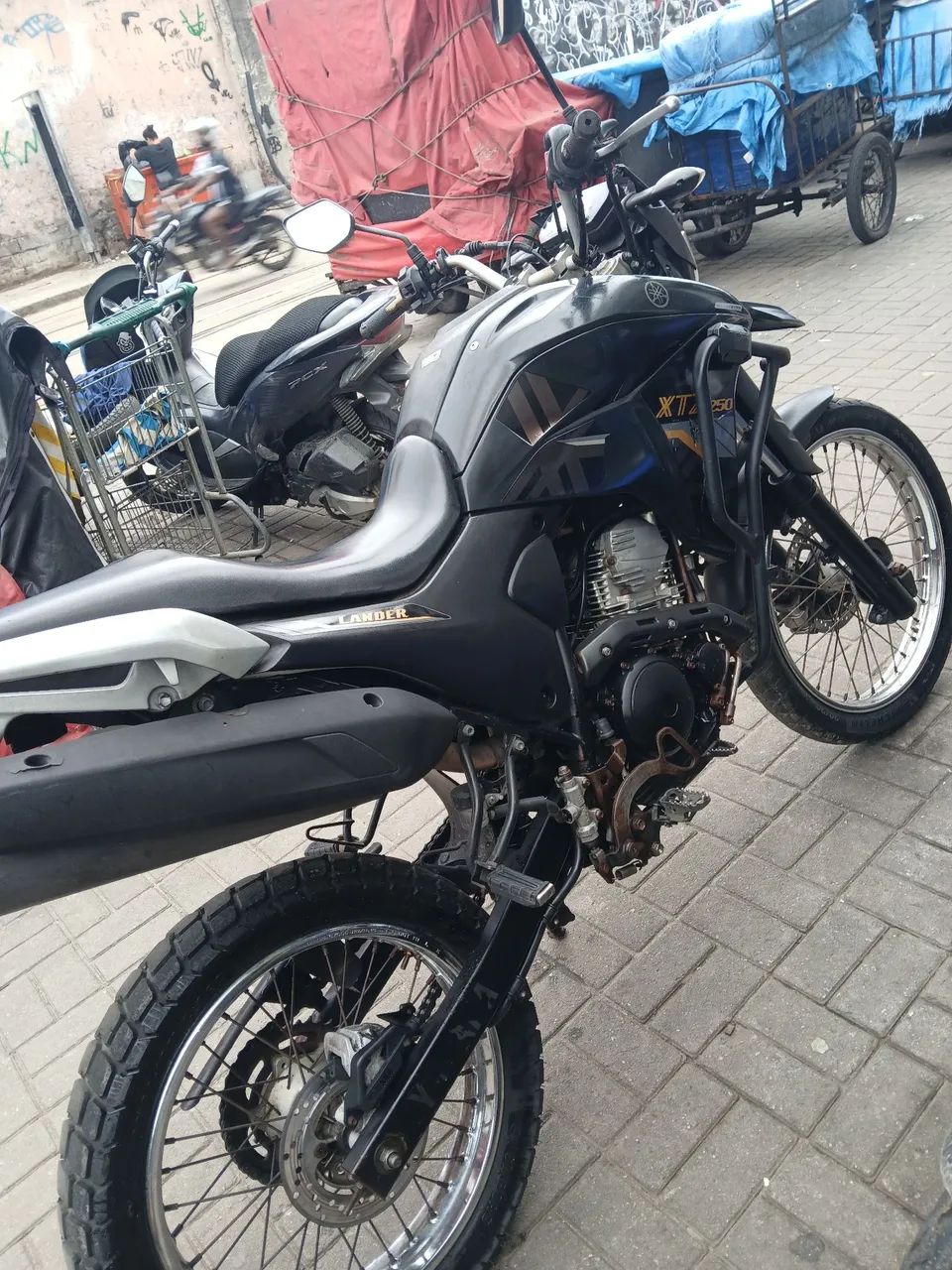 XTZ LANDER 250  - Foto 2