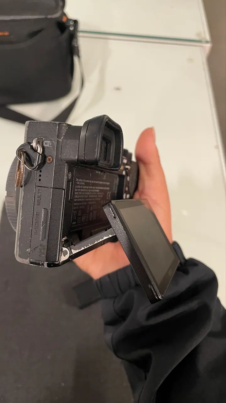 Câmera Sony A6500