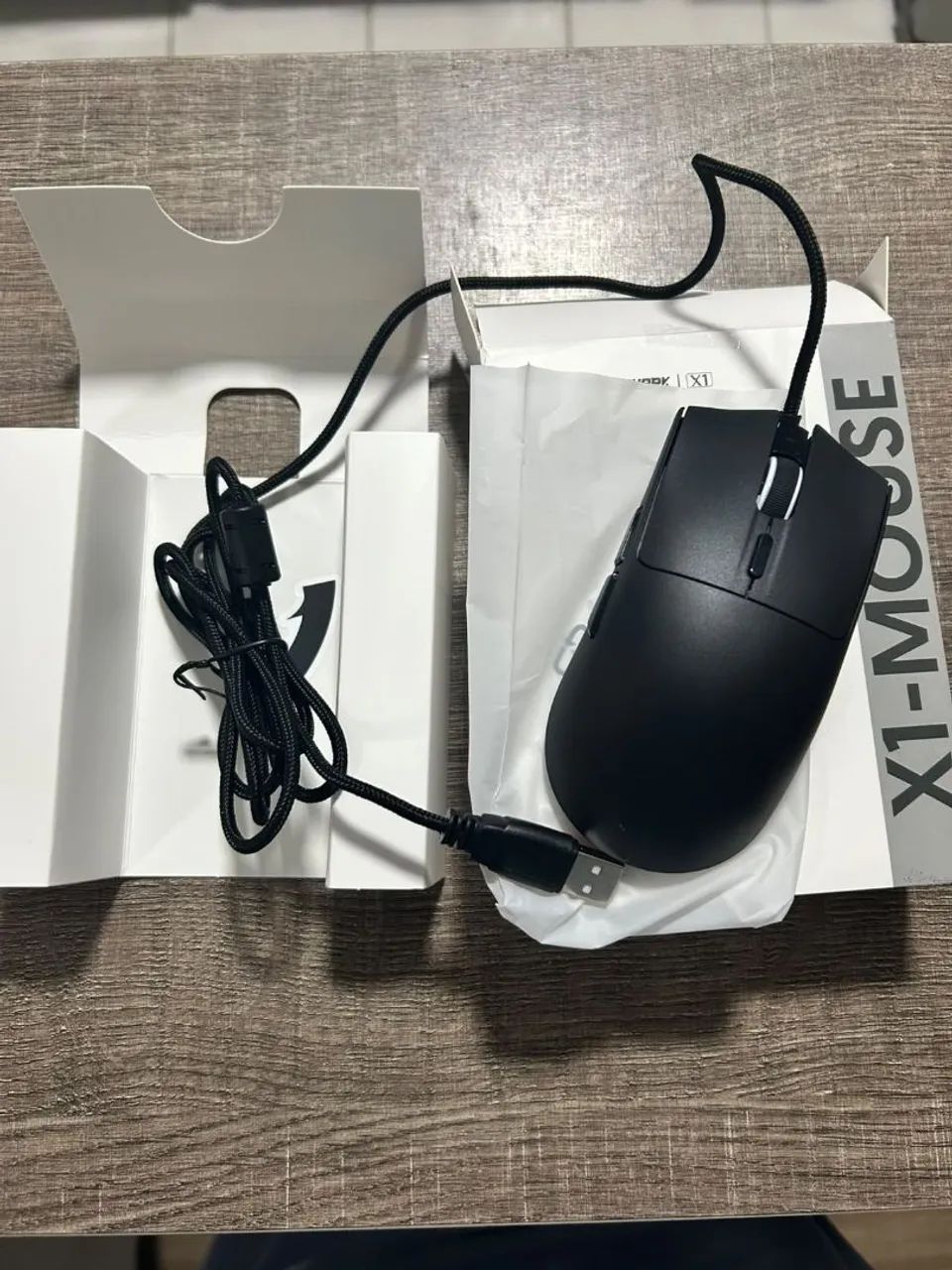 Mouse shark novo na caixa