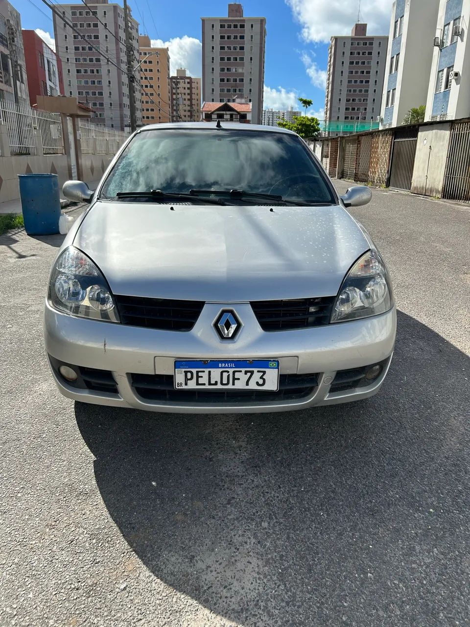 Renault Clio Clio Hi-Flex 1.0 16V 3p 2011