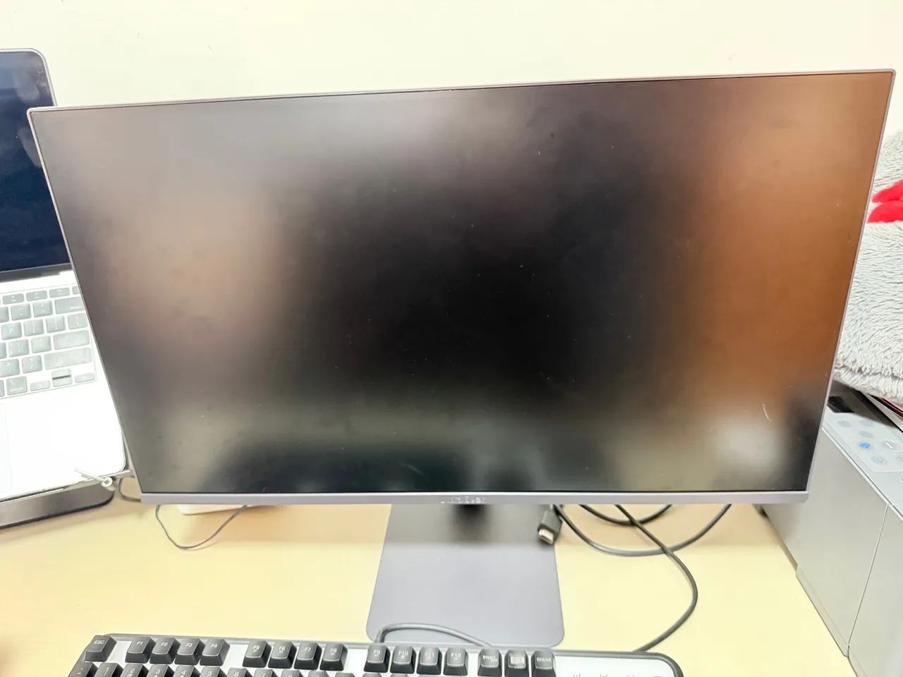 Monitor LG 24?