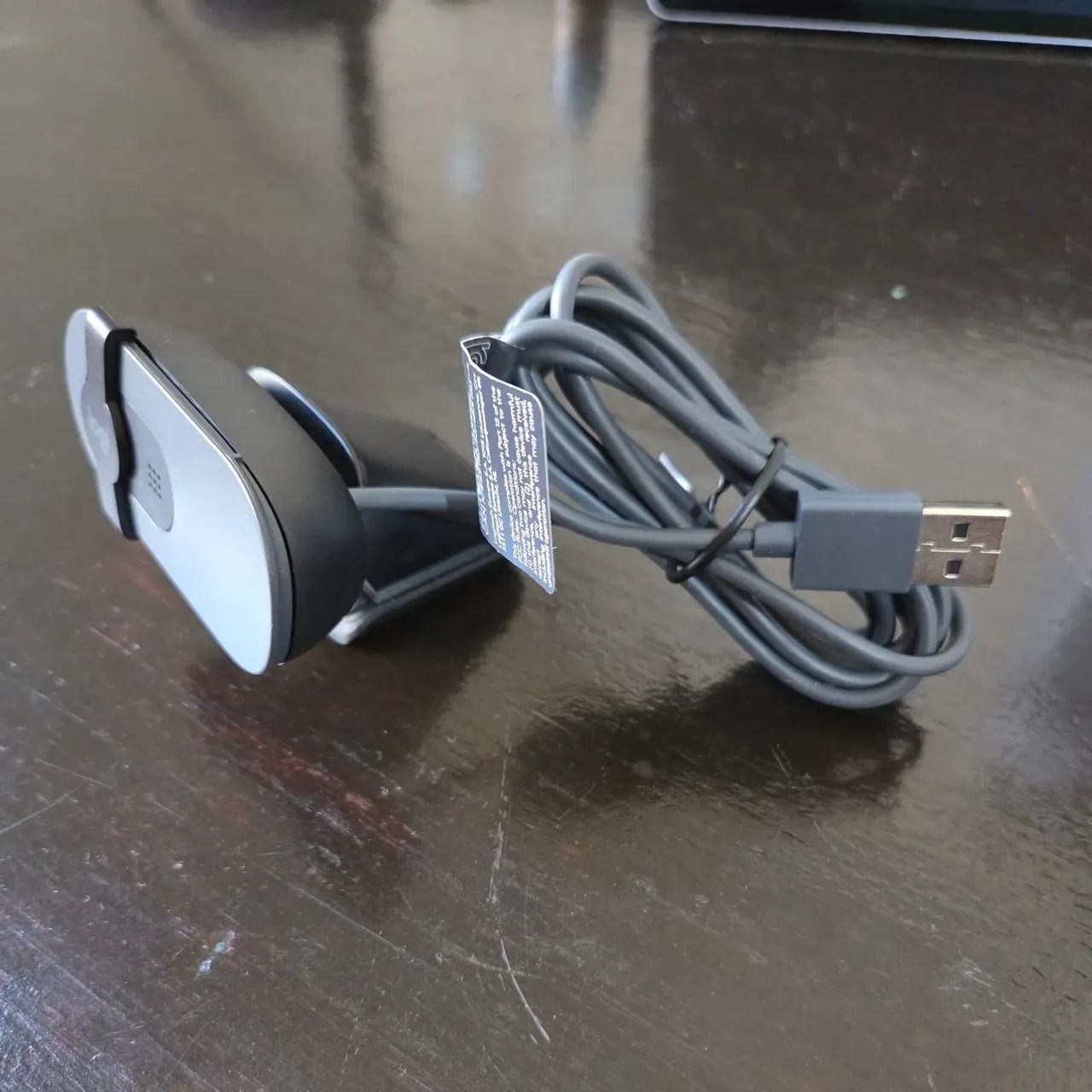 Webcam Logitech Brio 100 - Foto 2