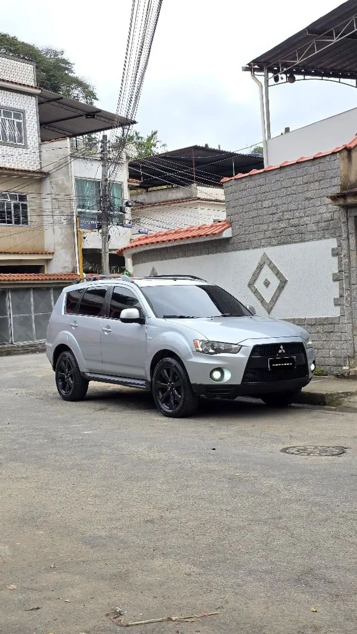 Mitsubishi Outlander OUTLANDER 3.0/ GT 3.0 V6 Aut. 2011