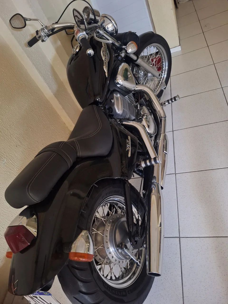 Shadow 600 ano 2001
