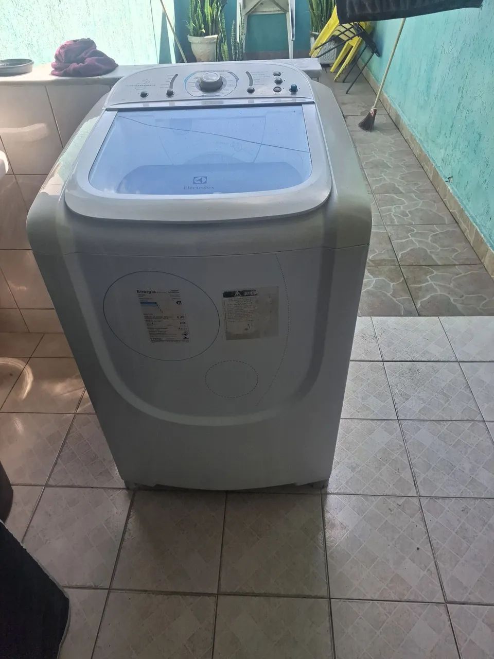 Maquina de lavar roupas 