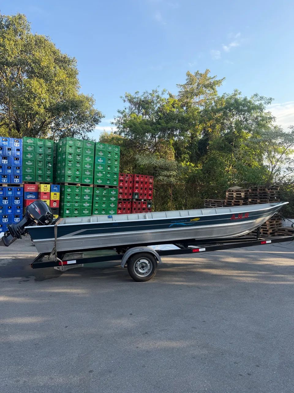 Barco 6 metros motor 40hp - Foto 2