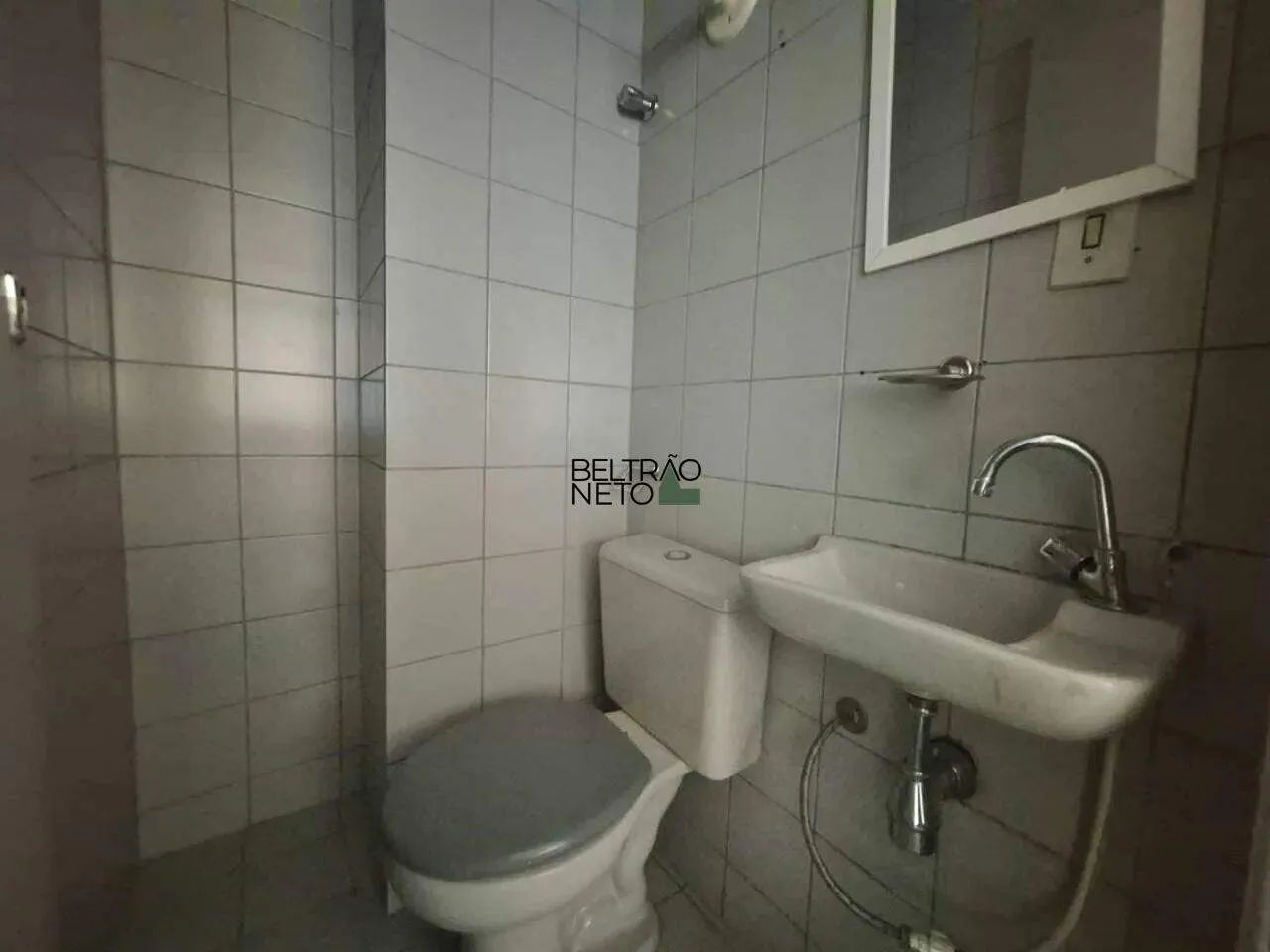 Loja para Alugar no Buritis  37² em Prédio com Portaria - Foto 4