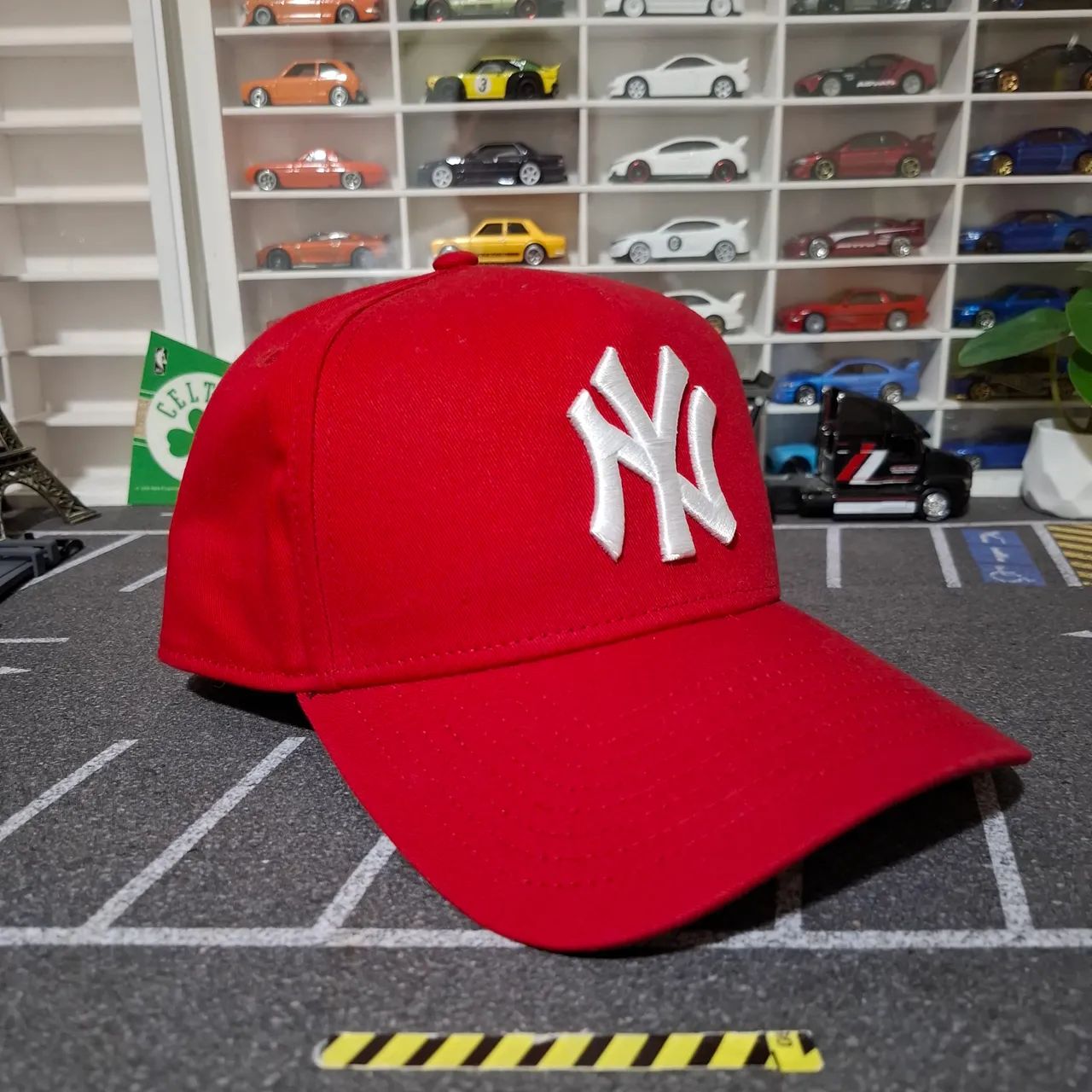 Boné New Era 9FORTY A-FRAME SNAPBACK New York Yankees Vermelho e Branco
