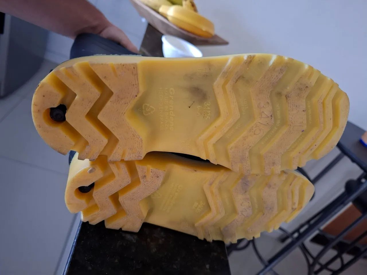 Bota borracha impermeável EPI tam 34/35 - Foto 4
