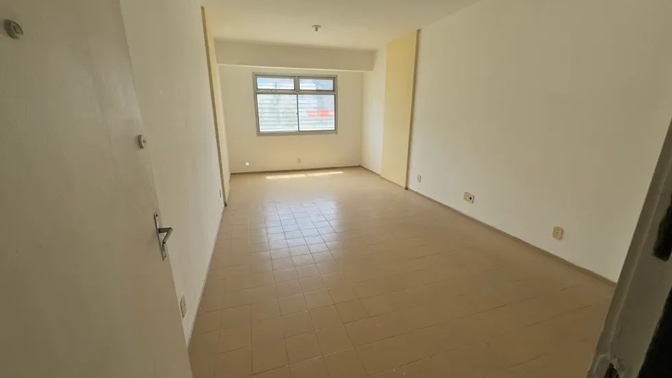 Sala comercial na Av. Aguanambi com 22,50 m² e lavabo - Foto 4