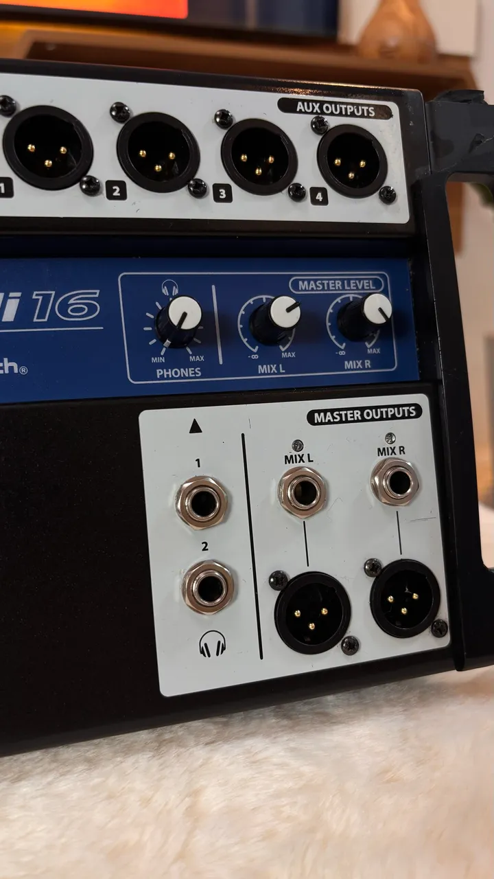 soundcraft ui 16