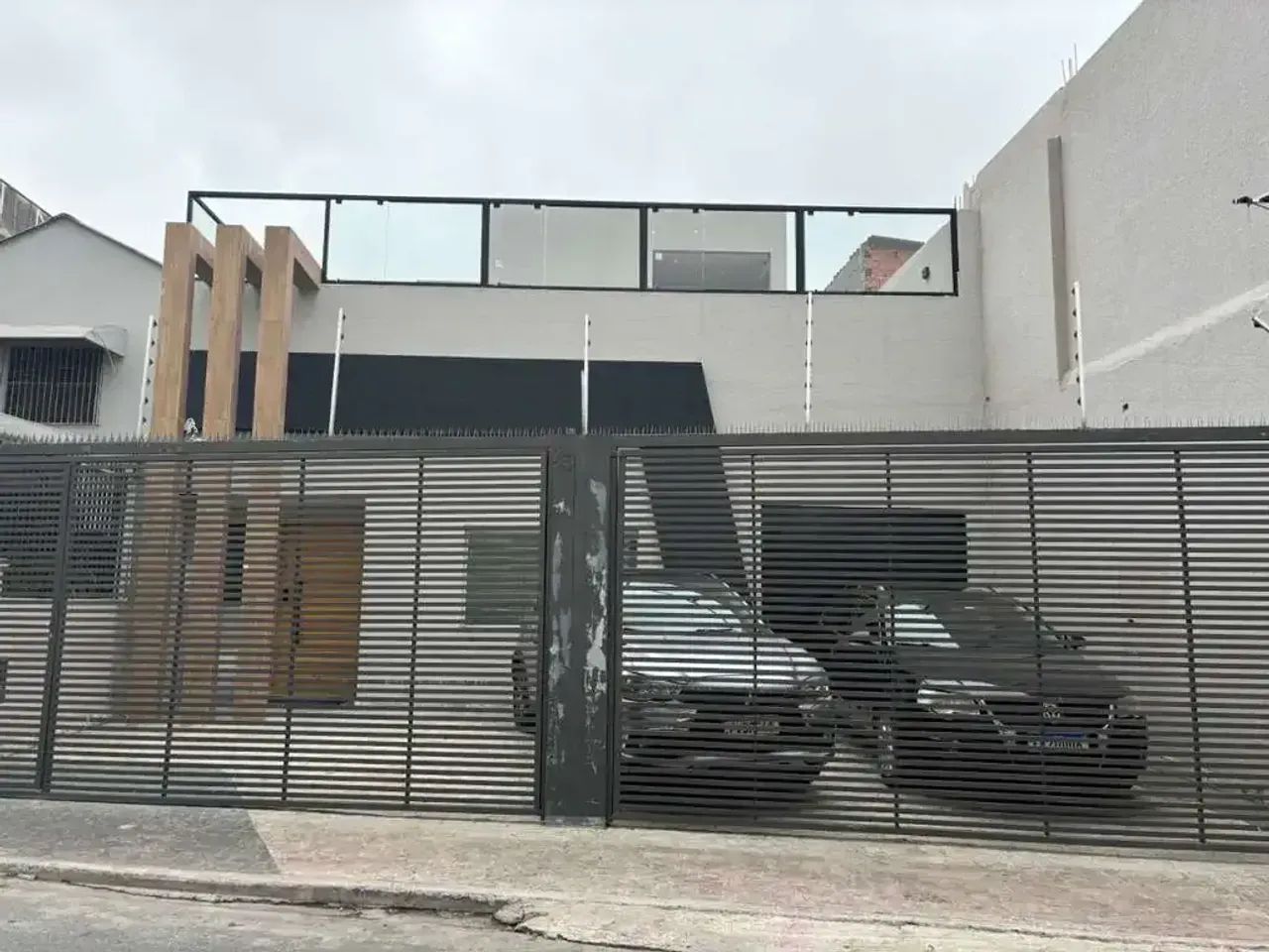 Prédio comercial em Santana para venda